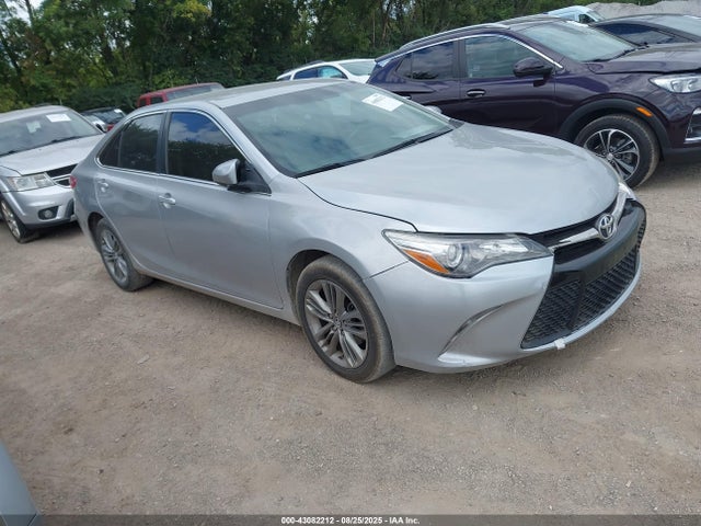 2017 TOYOTA CAMRY SE