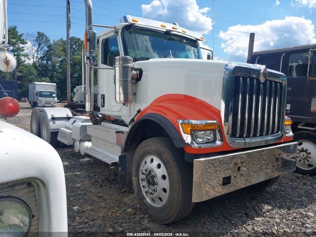 2019 INTERNATIONAL HX 