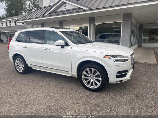2016 VOLVO XC90 T6