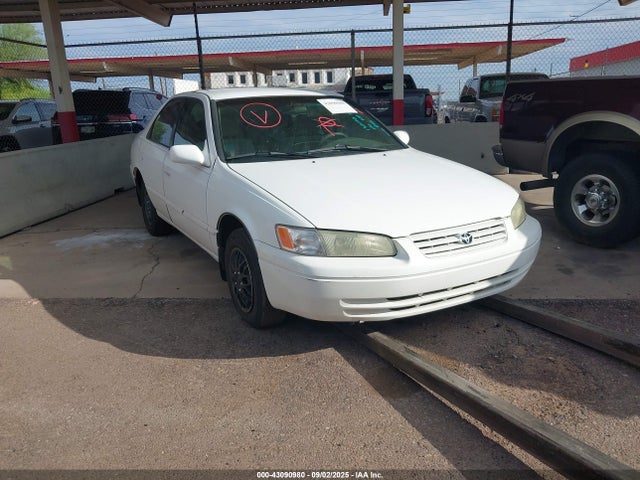 1998 TOYOTA CAMRY LE