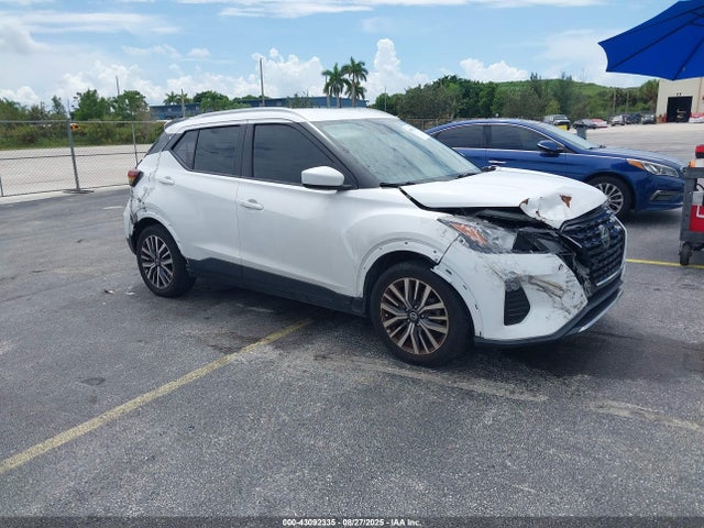 2021 NISSAN KICKS SV XTRONIC CVT