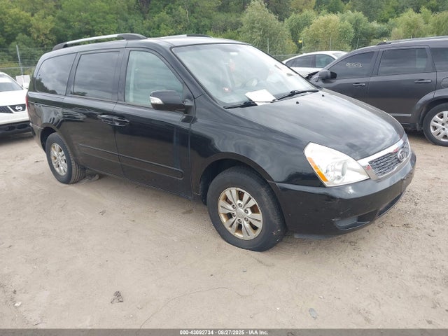 2012 KIA SEDONA LX