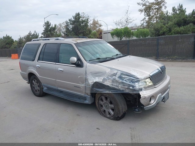2002 LINCOLN NAVIGATOR 