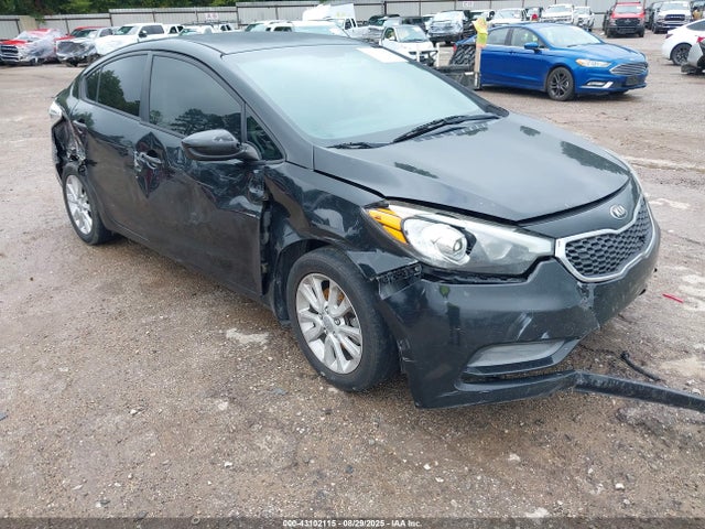 2015 KIA FORTE LX