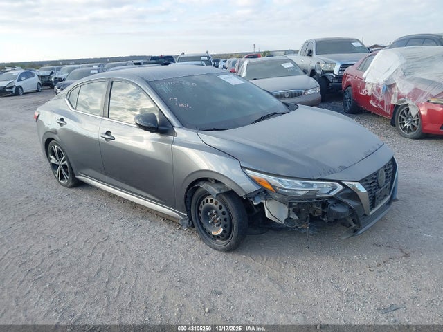 2021 NISSAN SENTRA SR XTRONIC CVT