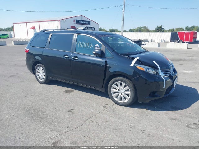 2017 TOYOTA SIENNA LIMITED PREMIUM 7 PASSENGER