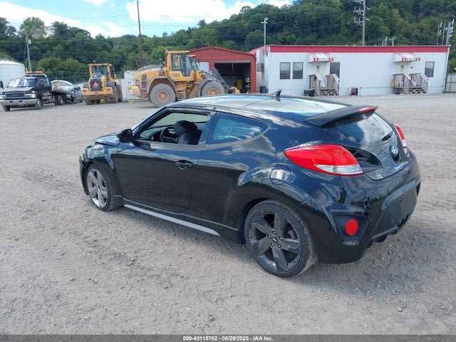 HYUNDAI VELOSTER TURBO - 3