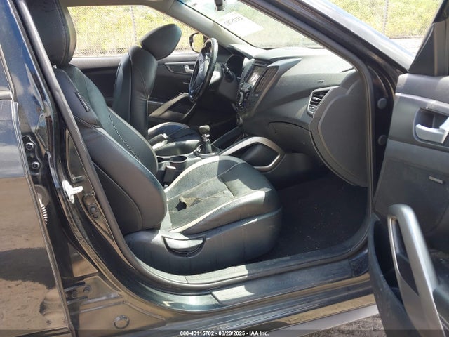 HYUNDAI VELOSTER TURBO - 5