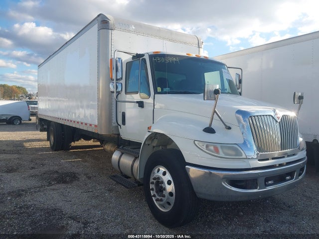 2016 INTERNATIONAL 4000 4300