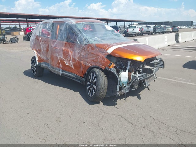 2017 NISSAN KICK 