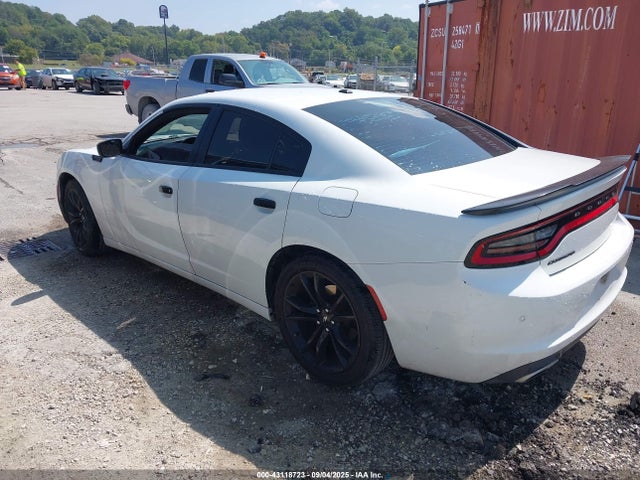 DODGE CHARGER SE RWD - 3