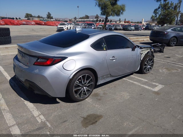 صورة 4 لـ 2024 Toyota GR86