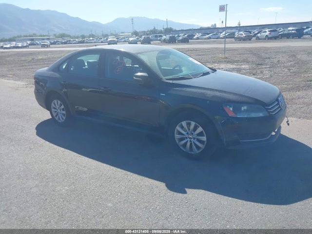 2015 VOLKSWAGEN PASSAT 1.8T WOLFSBURG EDITION