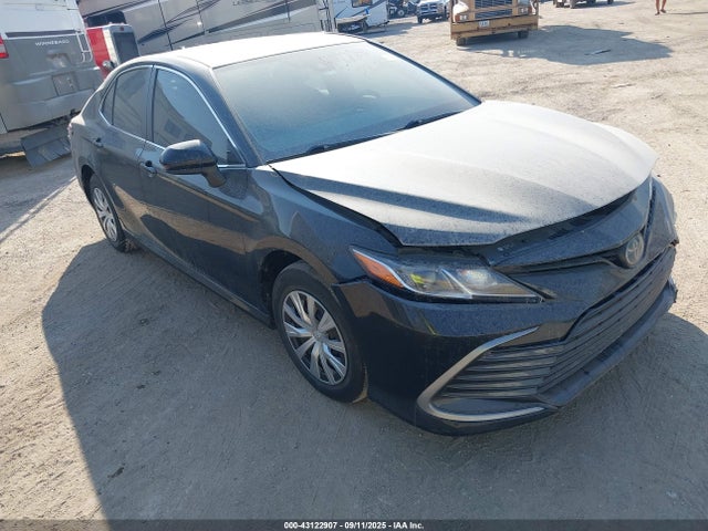 2022 TOYOTA CAMRY LE HYBRID