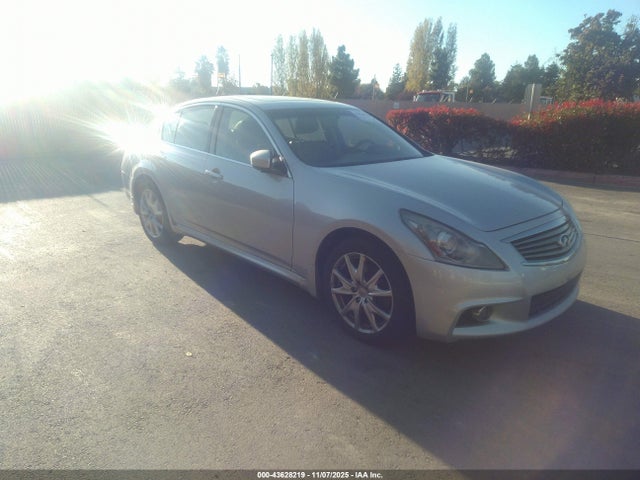 2011 INFINITI G37 