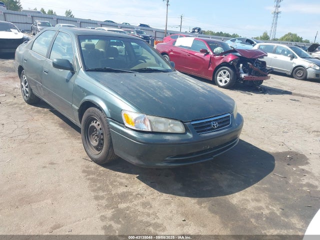 2000 TOYOTA CAMRY LE