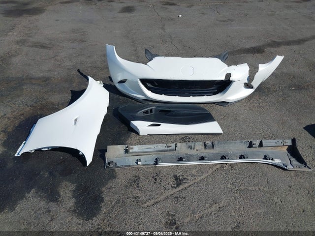 2021 Mazda MX-5 Miata, VIN: JM1NDAD75M0453897