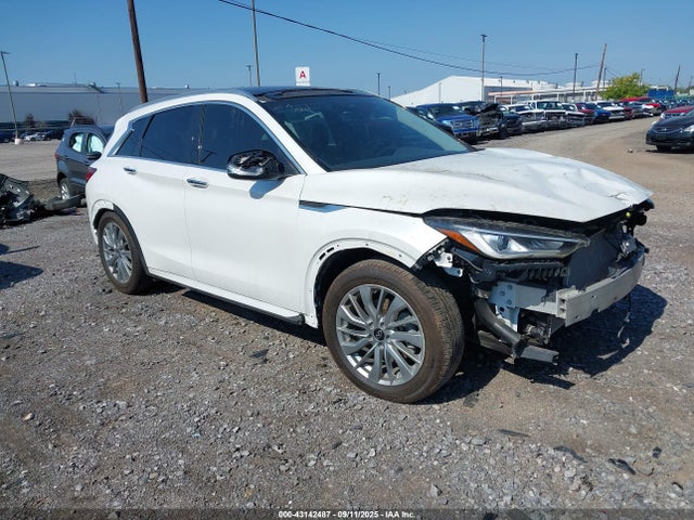 2023 INFINITI QX50 LUXE