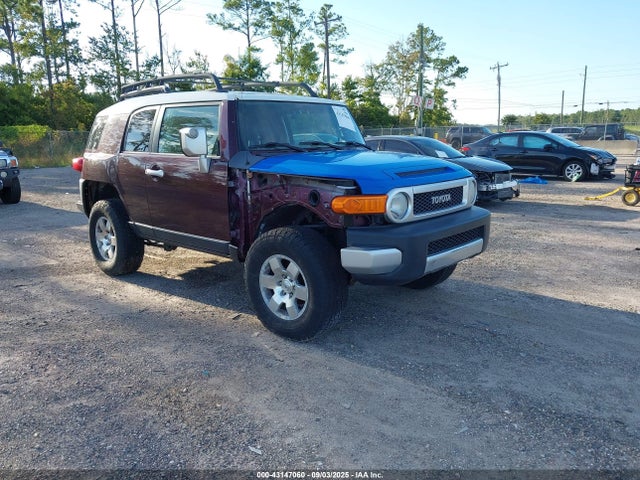 2007 TOYOTA FJ CRUISER 