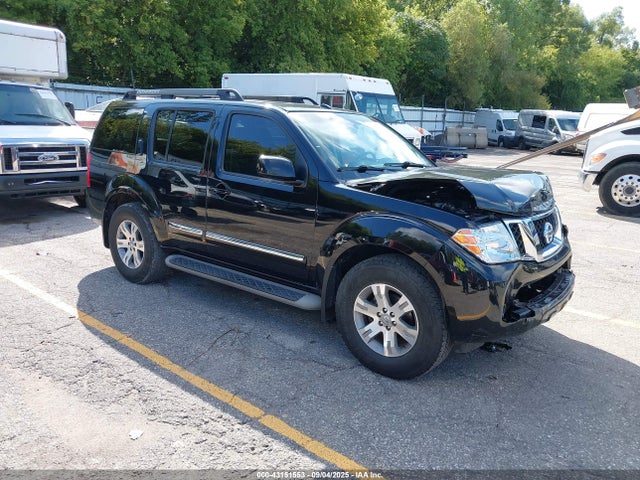 2012 NISSAN PATHFINDER SILVER
