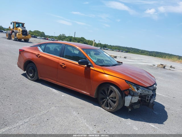 2022 NISSAN ALTIMA SR FWD