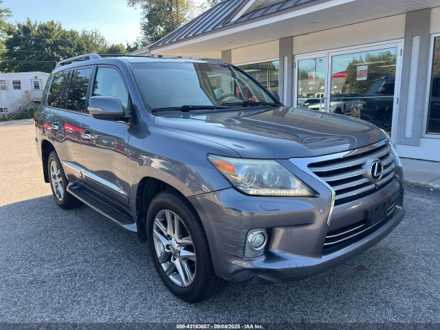 2013 LEXUS LX 570
