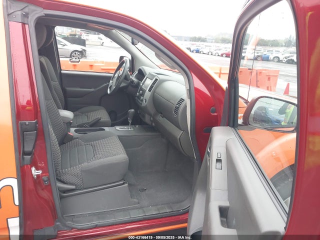 2021 Nissan FRONTIER KING CAB SV 4X4 照片 5