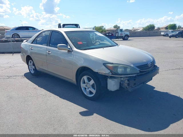 2002 TOYOTA CAMRY SE