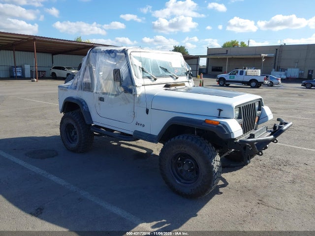 1990 JEEP WRANGLER 