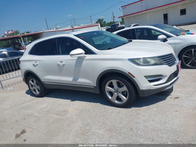 2015 LINCOLN MKC 