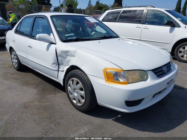 2001 TOYOTA COROLLA LE