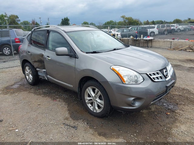 2013 NISSAN ROGUE SV
