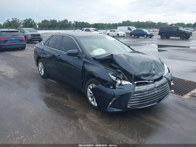 2017 TOYOTA CAMRY LE