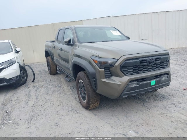 2025 TOYOTA TACOMA TRD OFF ROAD 4WD