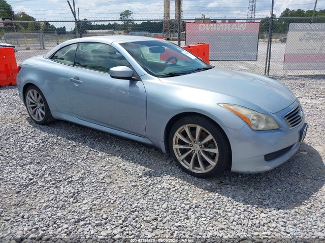 2010 INFINITI G37 