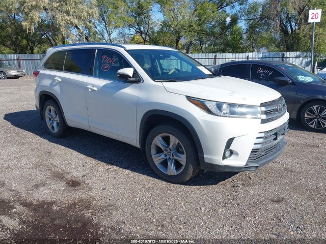 2019 TOYOTA HIGHLANDER LIMITED