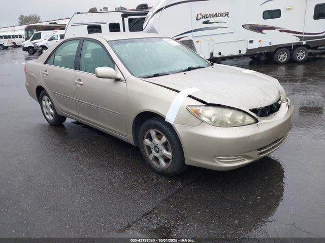 2003 TOYOTA CAMRY LE