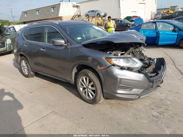 2017 NISSAN ROGUE SV