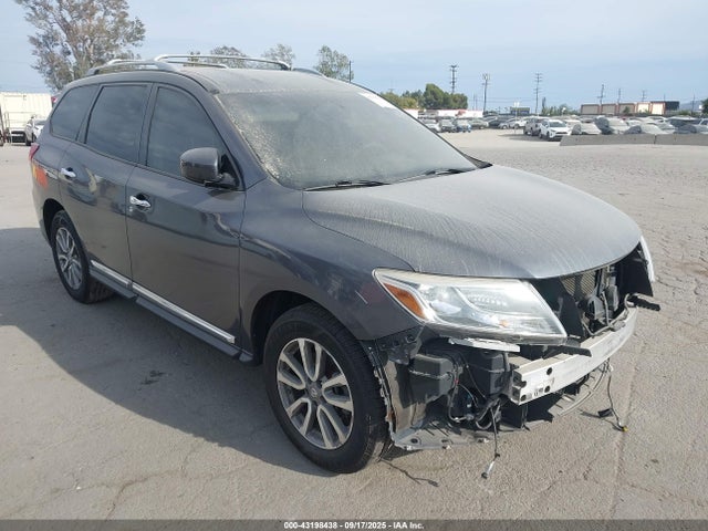 2013 NISSAN PATHFINDER SL