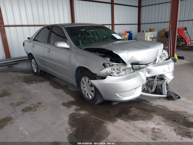 2005 TOYOTA CAMRY LE