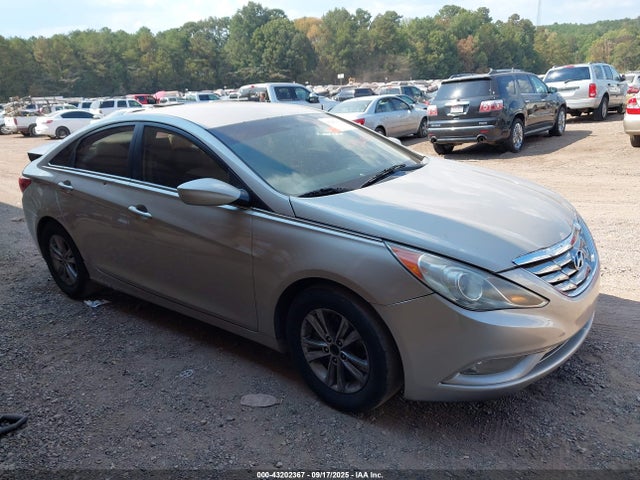 2011 HYUNDAI SONATA GLS