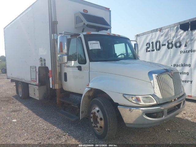 2010 INTERNATIONAL 4000 4300 LP