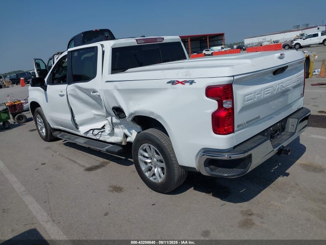 2019 Chevrolet SILVERADO 1500 LT 照片 3