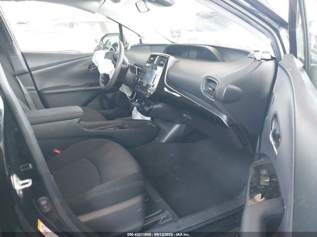 2021 TOYOTA PRIUS LE 5