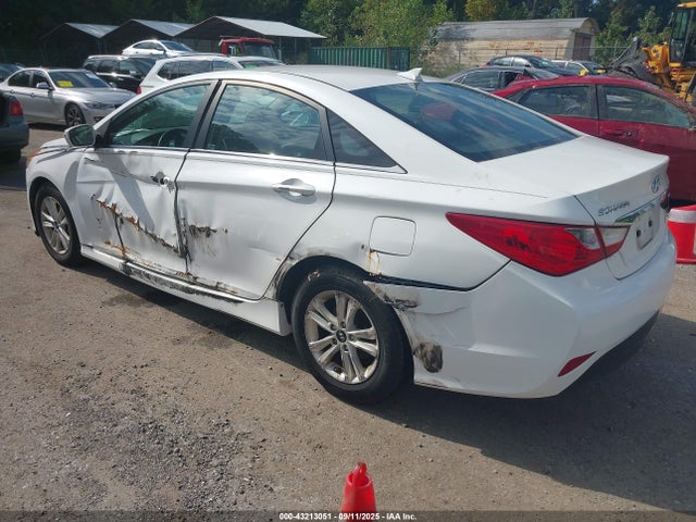 صورة 3 لـ 2014 Hyundai SONATA GLS