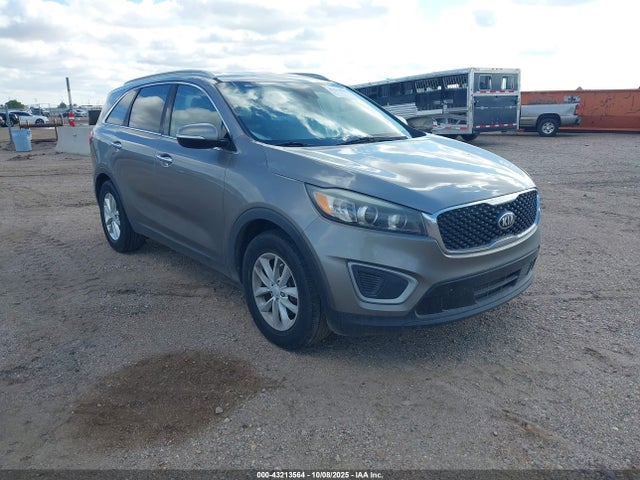 2017 KIA SORENTO 2.4L LX