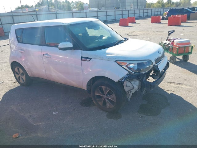 2016 KIA SOUL 