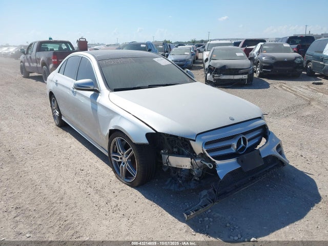 2017 MERCEDES-BENZ E 300 