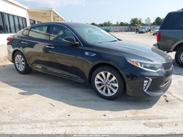 2018 KIA OPTIMA S