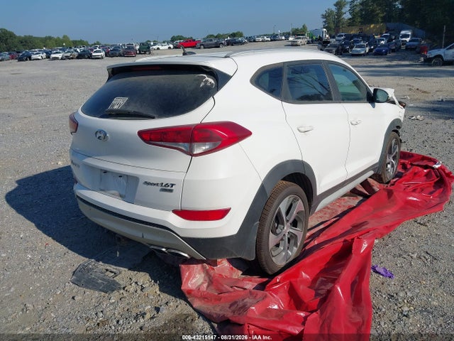 2017 HYUNDAI TUCSON SPORT 4